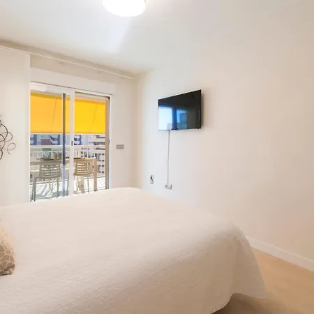 Appartement Ag Aguamarina 6 *