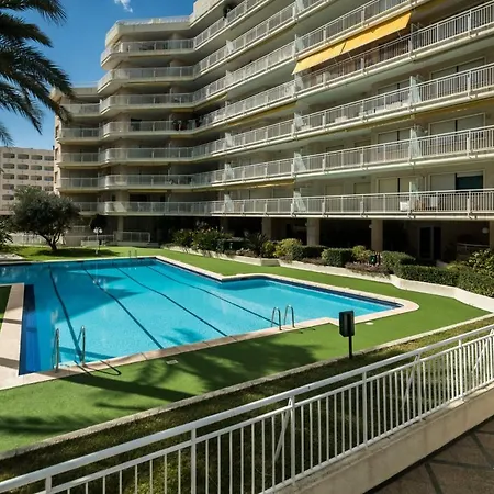 Appartement Ag Aguamarina 6 *